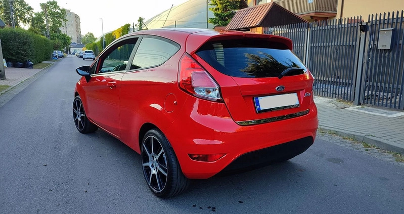 Ford Fiesta cena 24800 przebieg: 144630, rok produkcji 2016 z Warszawa małe 529